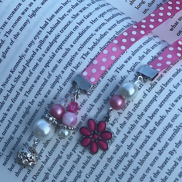 New - Ribbon Bookmark - Picture 2 of 6